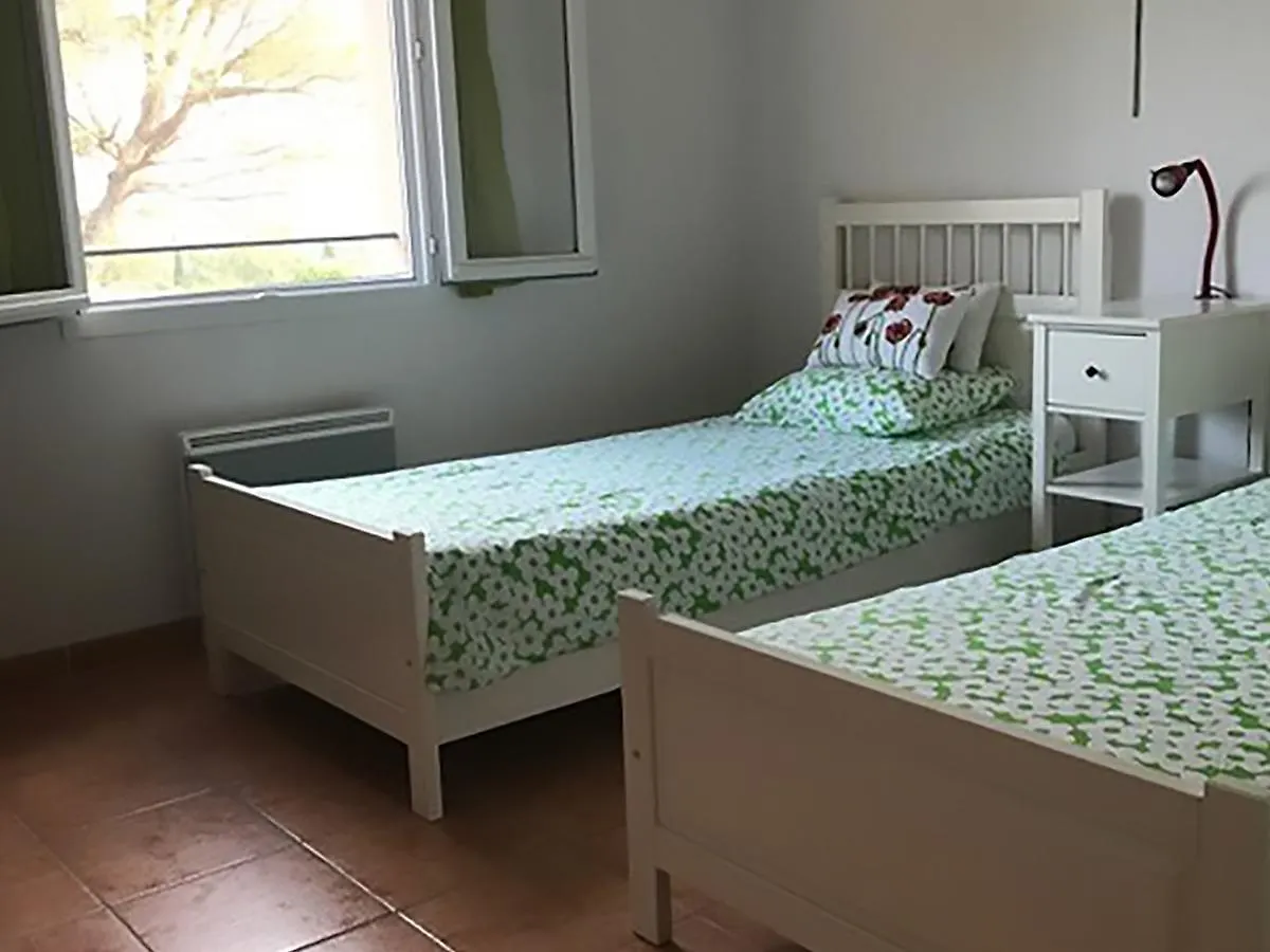 Beautiful Villa In Saumane De Vaucluse With Garden  Saumane-de-Vaucluse