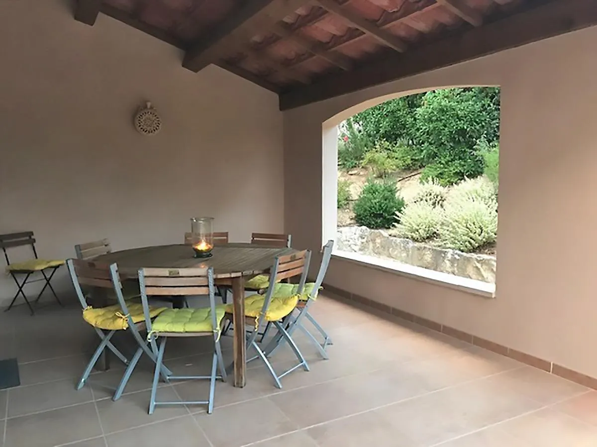 Beautiful Villa In Saumane De Vaucluse With Garden